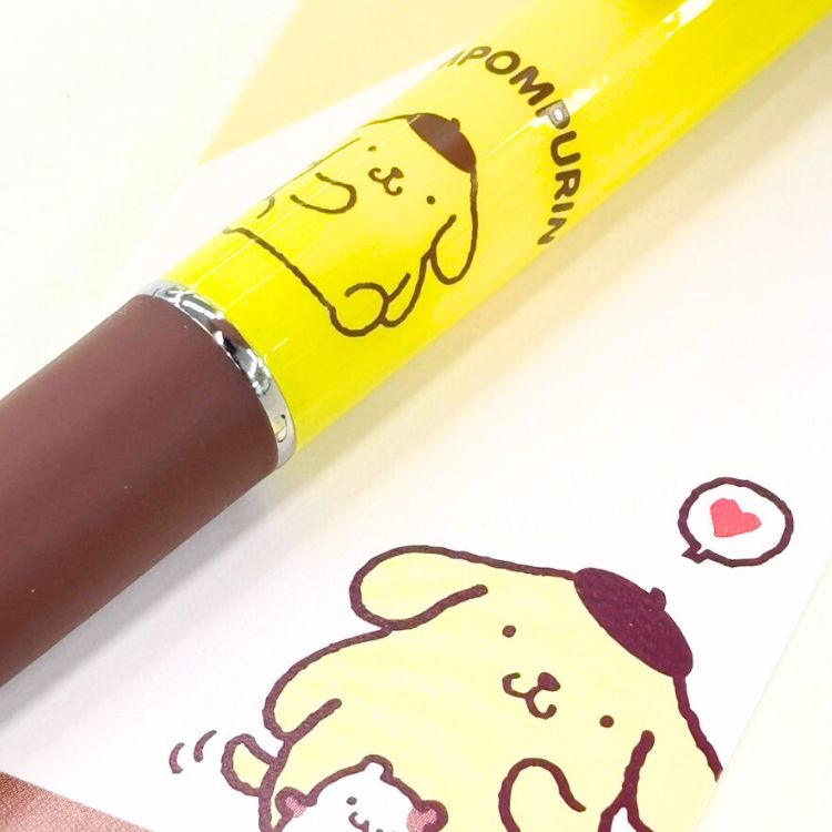 ノートやクリップなどの文房具とセットで使うと可愛い！【名入れ無料】新入荷！大人気サンリオシリーズコラボのジェットストリーム：文房具 ポムポムプリン プレゼント 大人 レトロ ノートやクリップなどの文房具とセットで使うと可愛い！